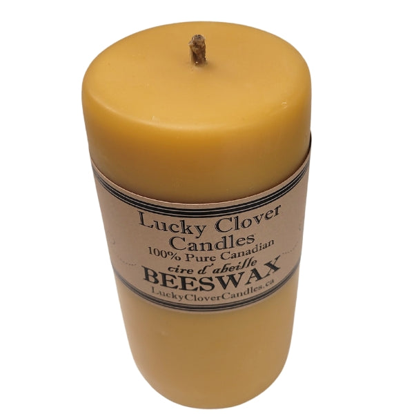 Bougie pilier en cire d’abeille lisse