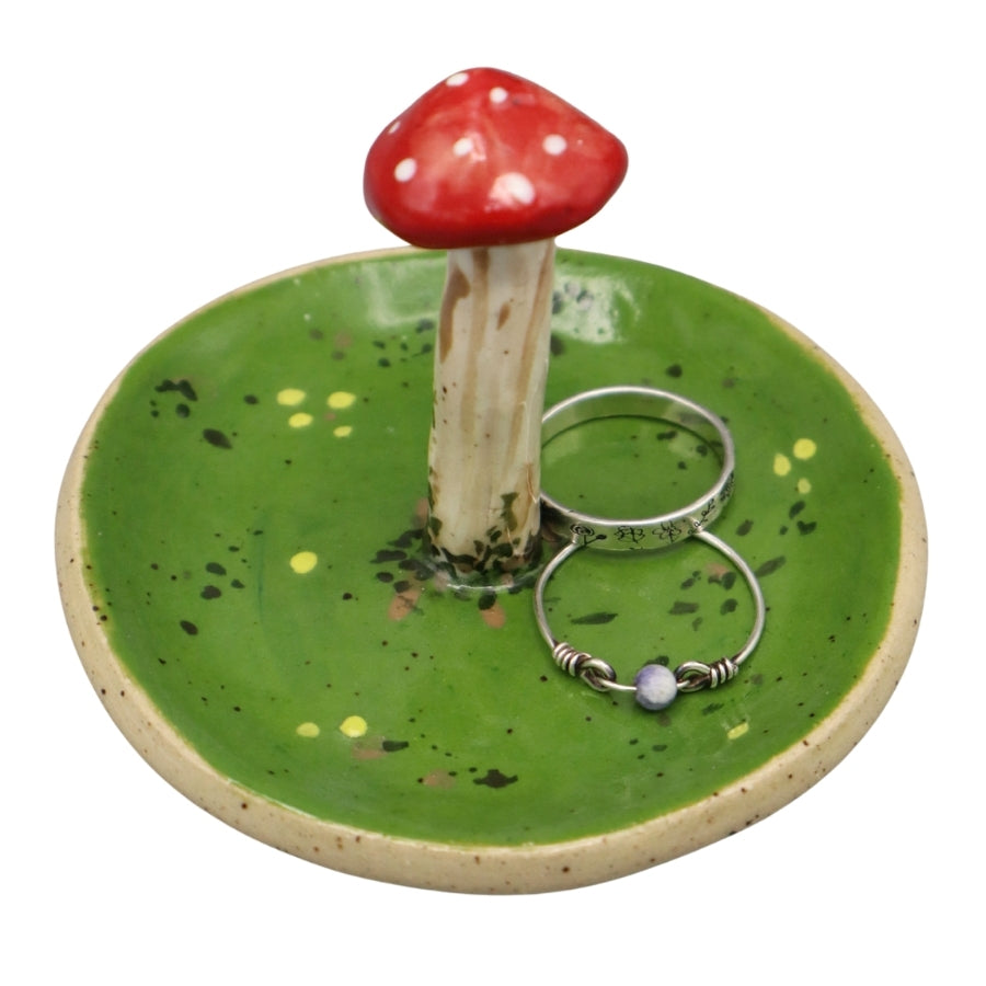 Plat à champignons en forme d'anneau