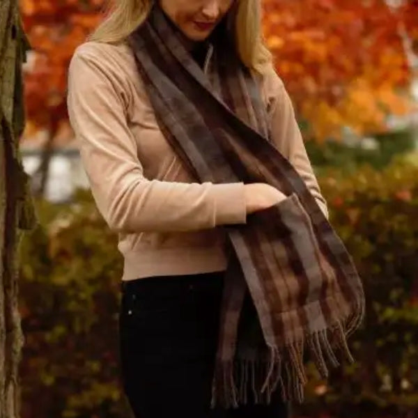 Tartan Pocket Scarf - Outlander