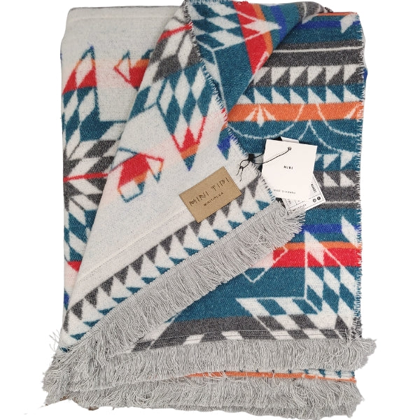 Nibi Reversible Eco-Friendly Blanket