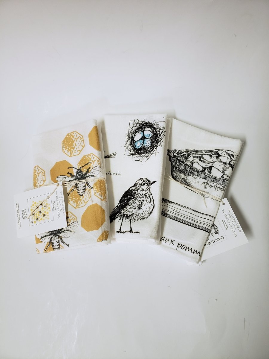 Bees Tea Towel - petits mots