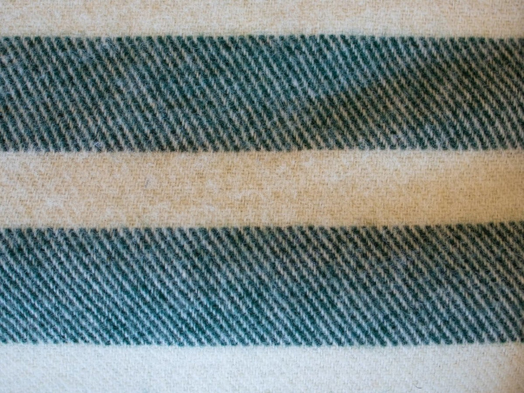 MacAusland Wool Blanket (Forest Green) - MacAusland's Woolen Mills