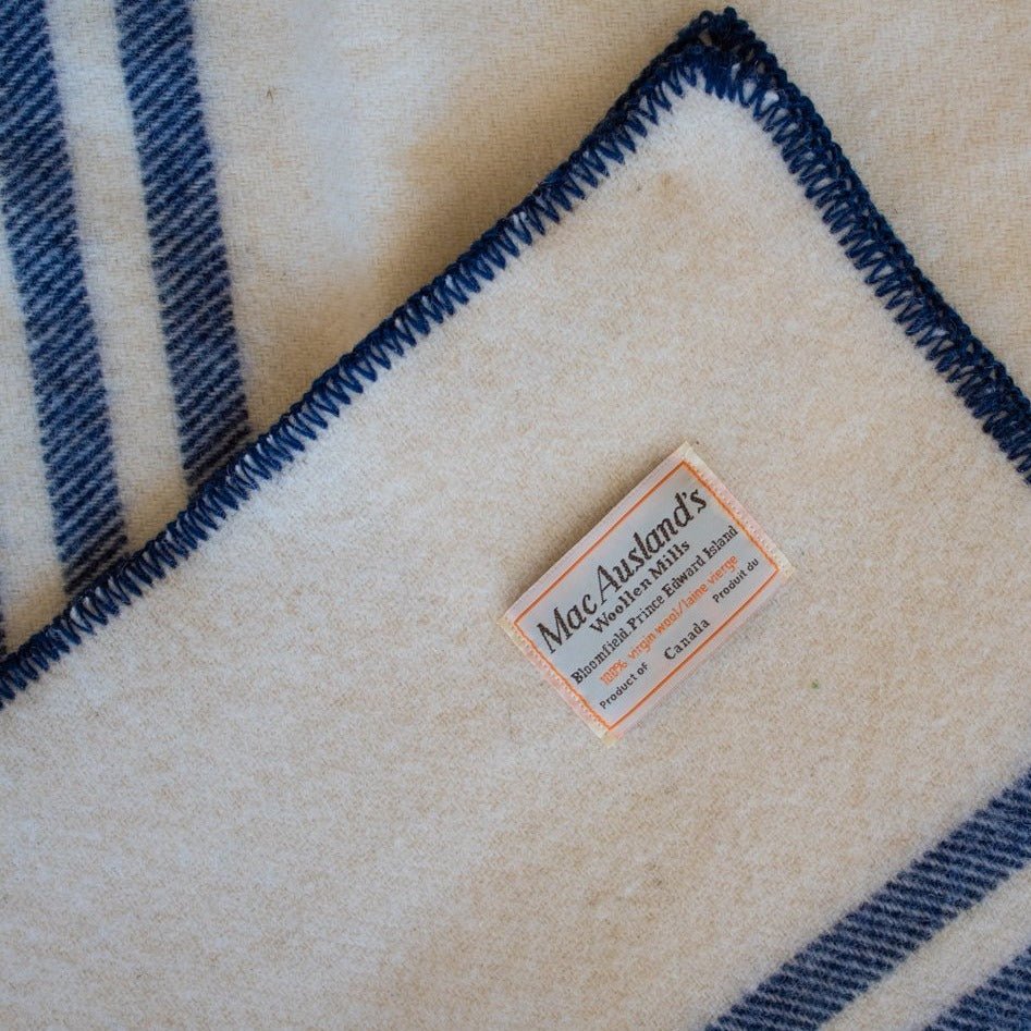 MacAusland Wool Blanket (White with Navy Stripes) - MacAusland's Woolen Mills